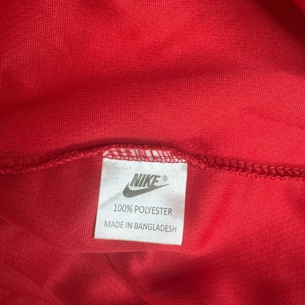 NWT Nike Men's Swoosh Short Sleeve